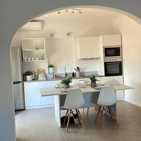 Altheae's Minimal House