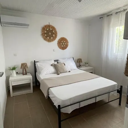 Villa Altheae's Minimal House